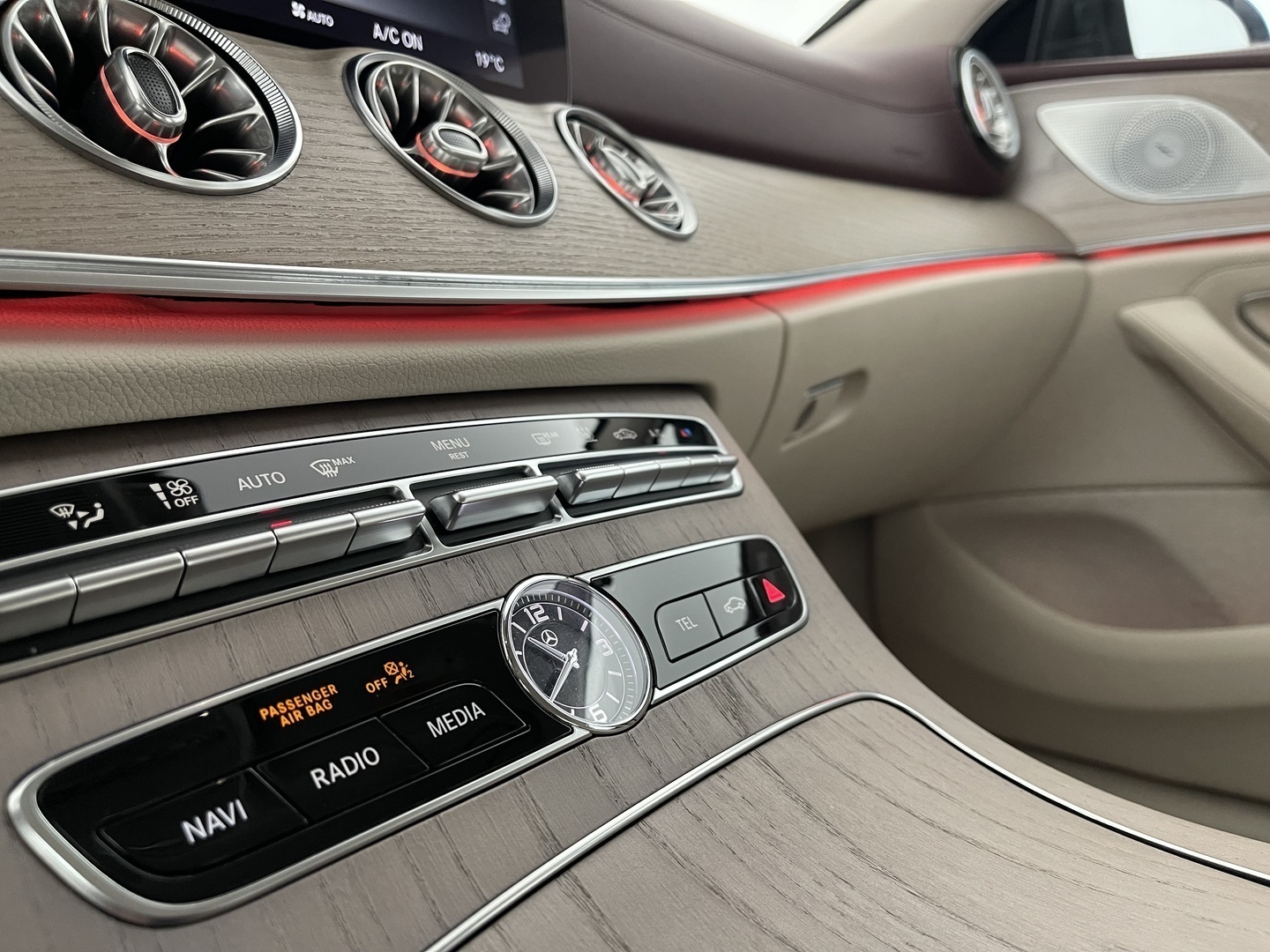 MERCEDES-BENZ CLS 30