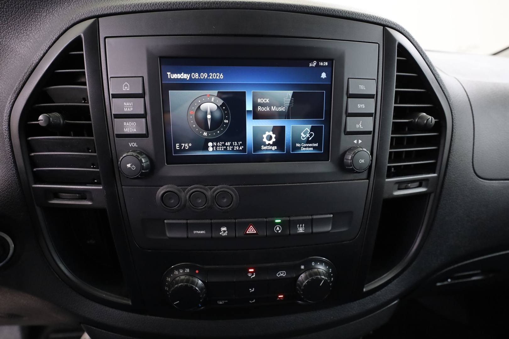 MERCEDES-BENZ Vito 12