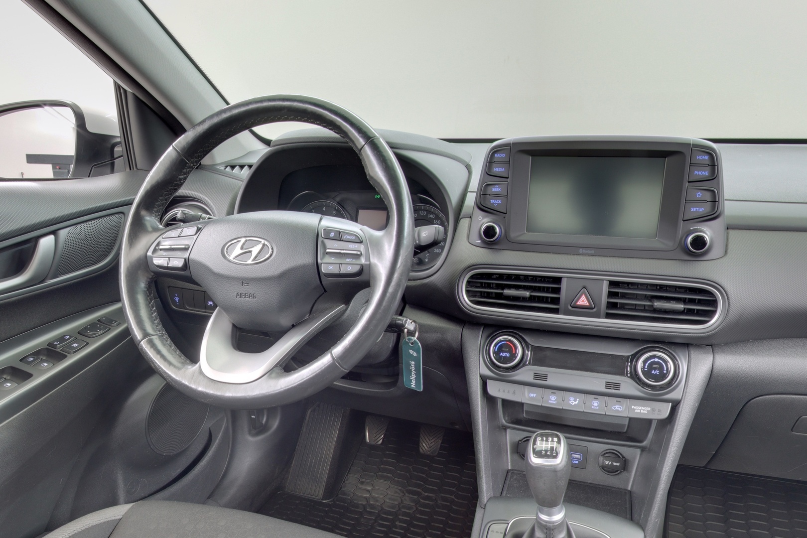 HYUNDAI KONA 11
