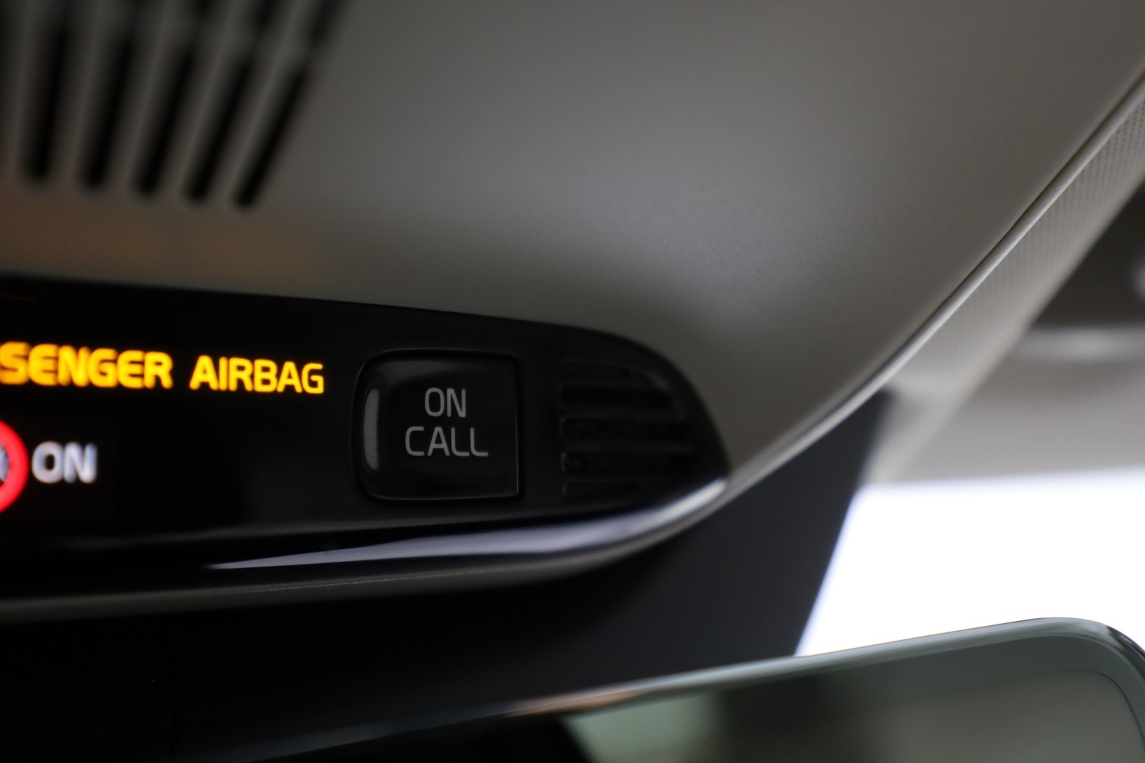 VOLVO S90 28