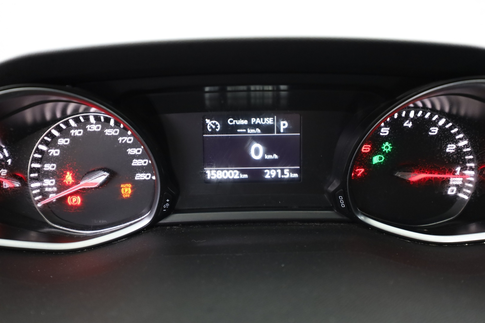 PEUGEOT 308 11
