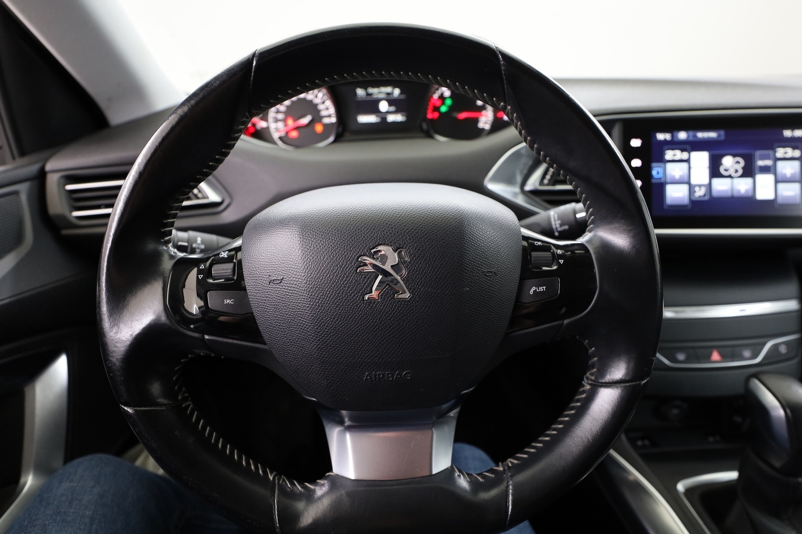 PEUGEOT 308 12
