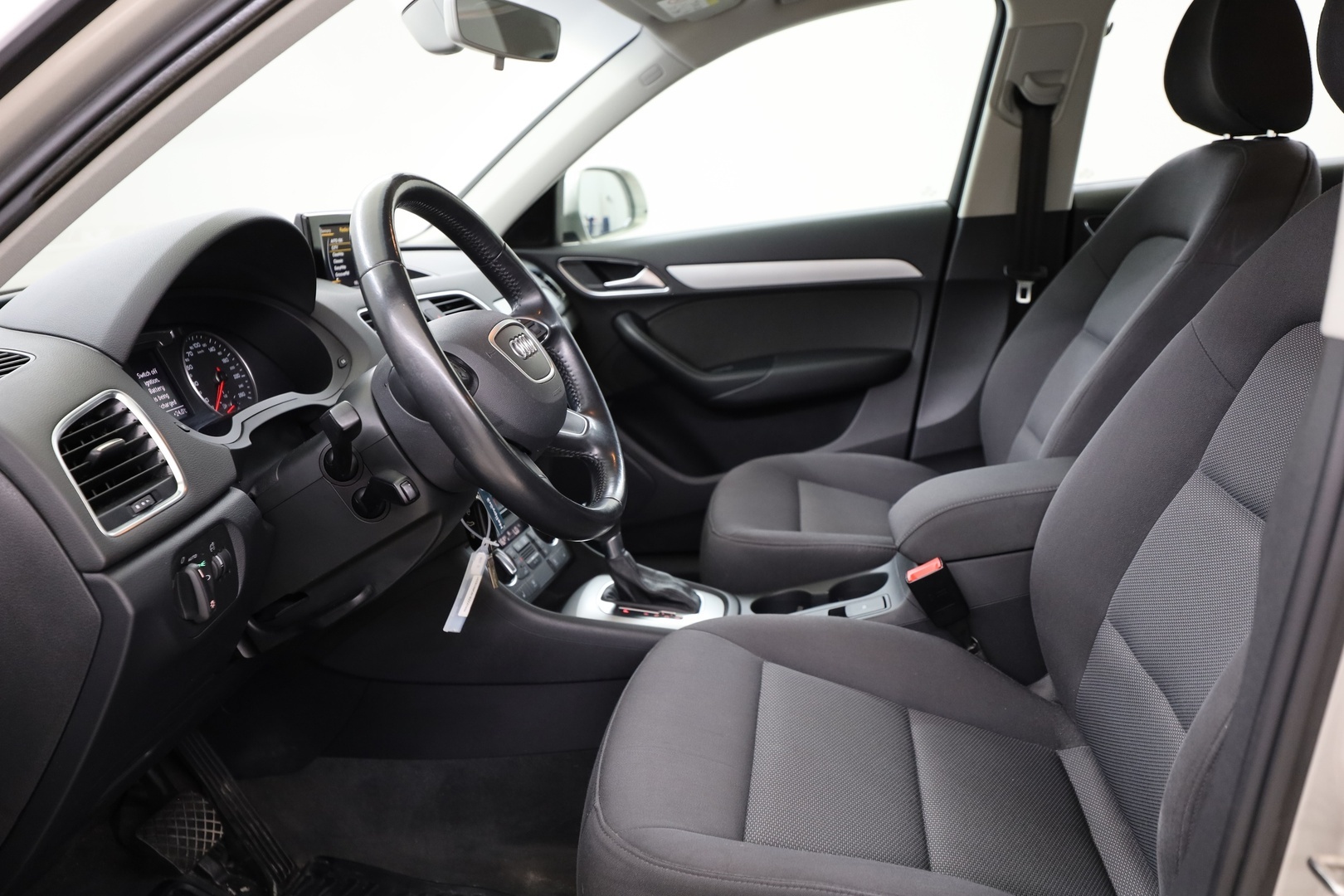 AUDI Q3 14