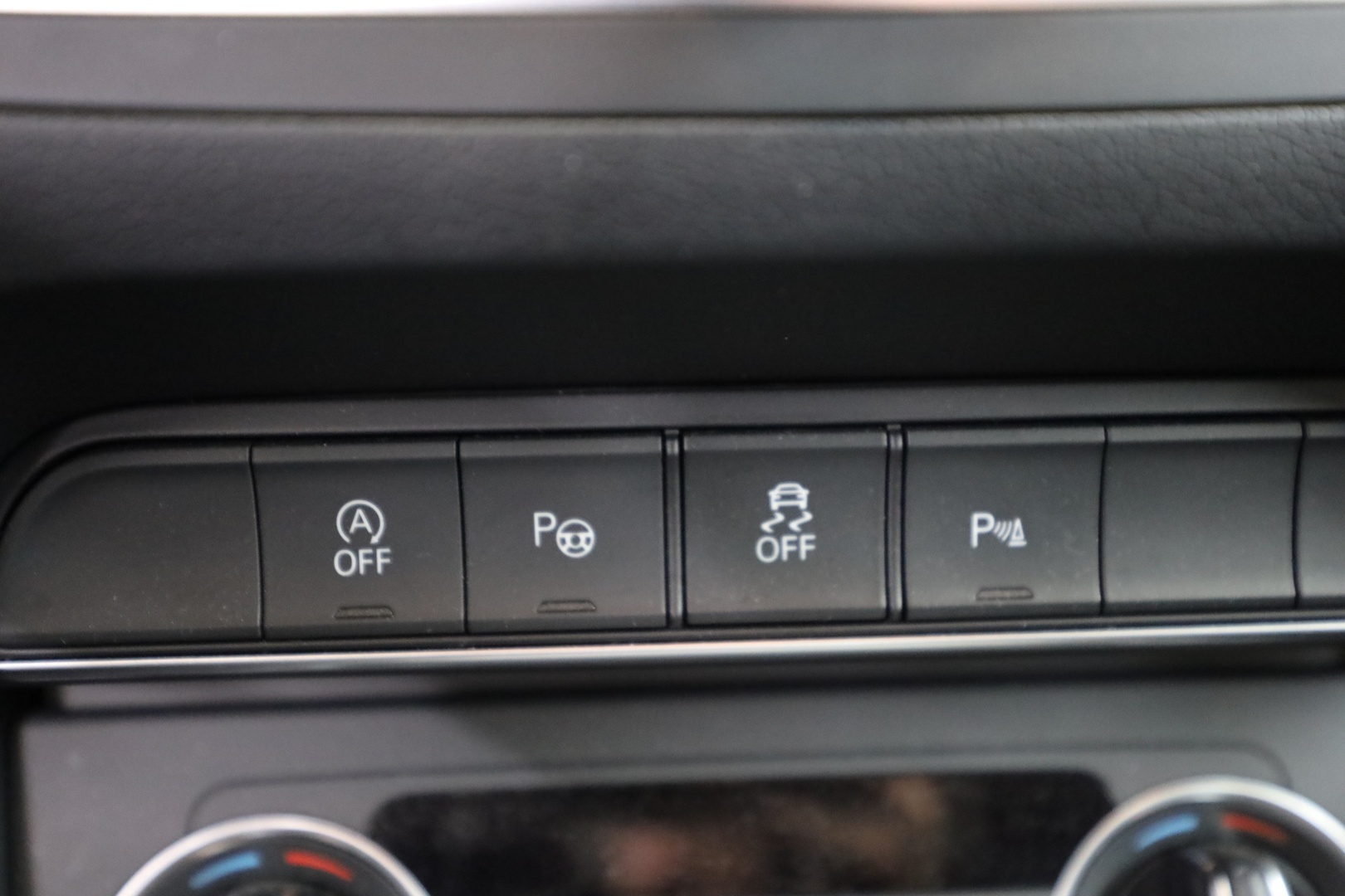 AUDI Q3 25