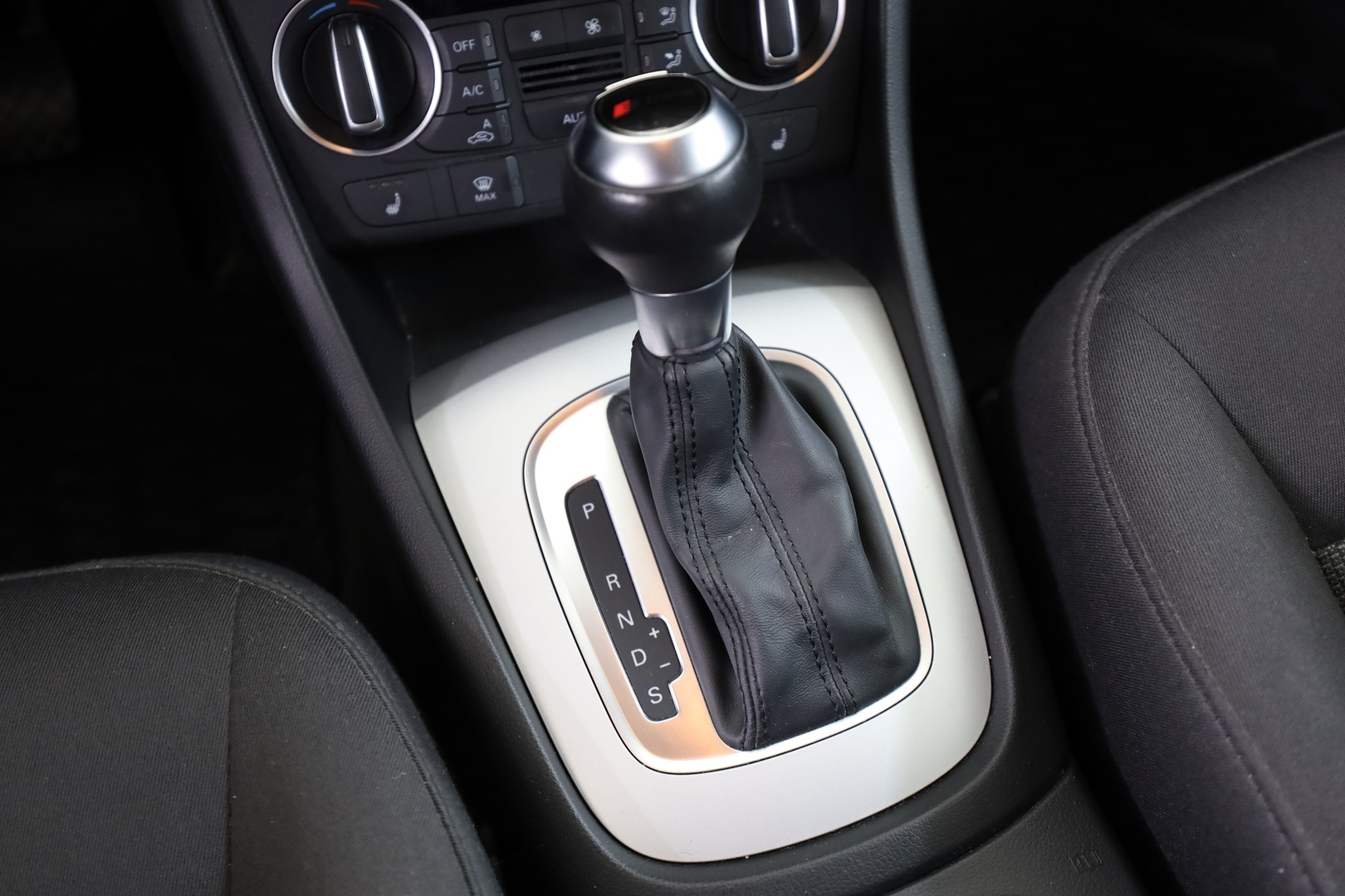 AUDI Q3 28