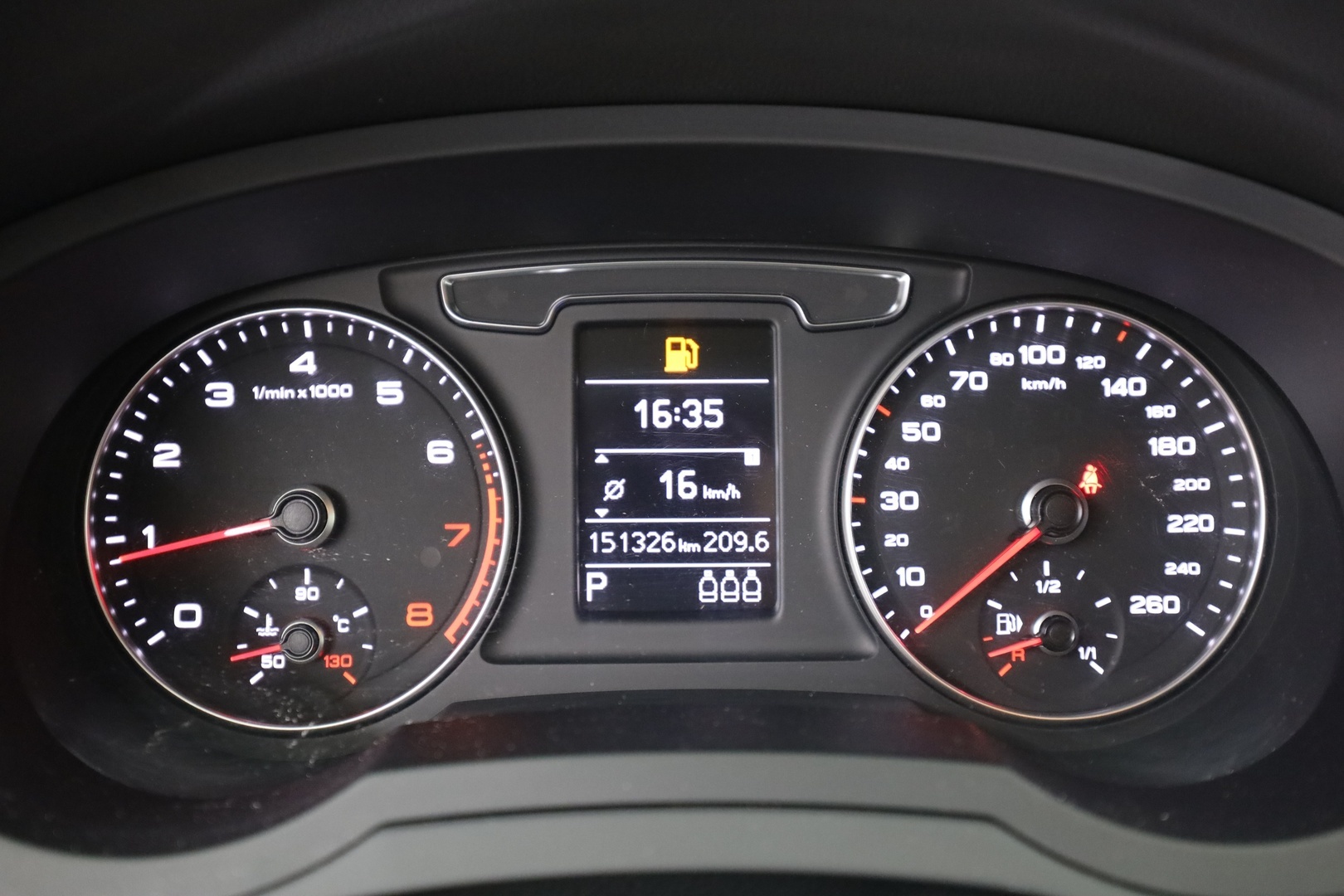 AUDI Q3 30