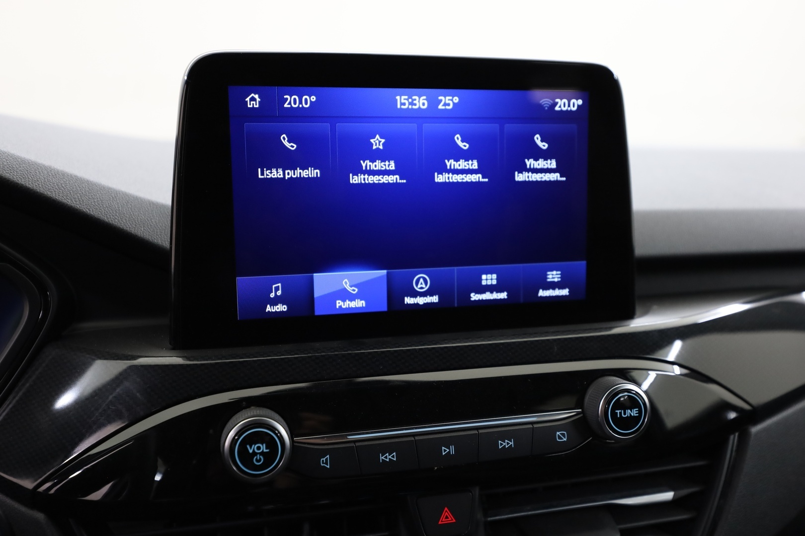 FORD Kuga 24