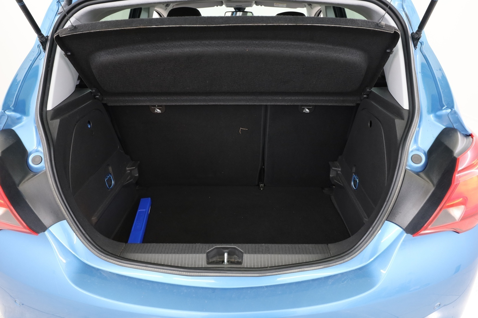 OPEL Corsa 18