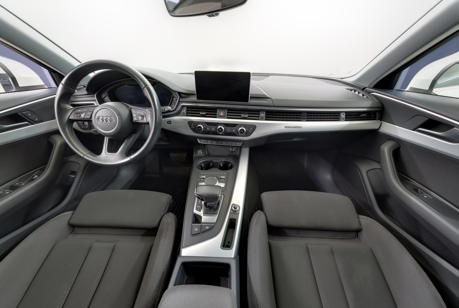 AUDI A4 10