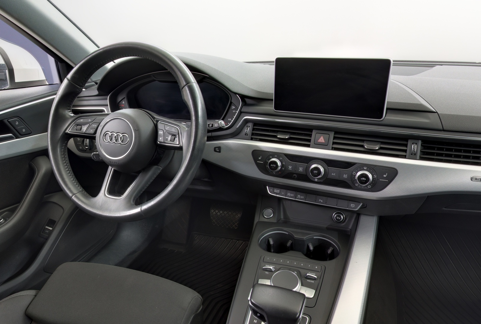 AUDI A4 11