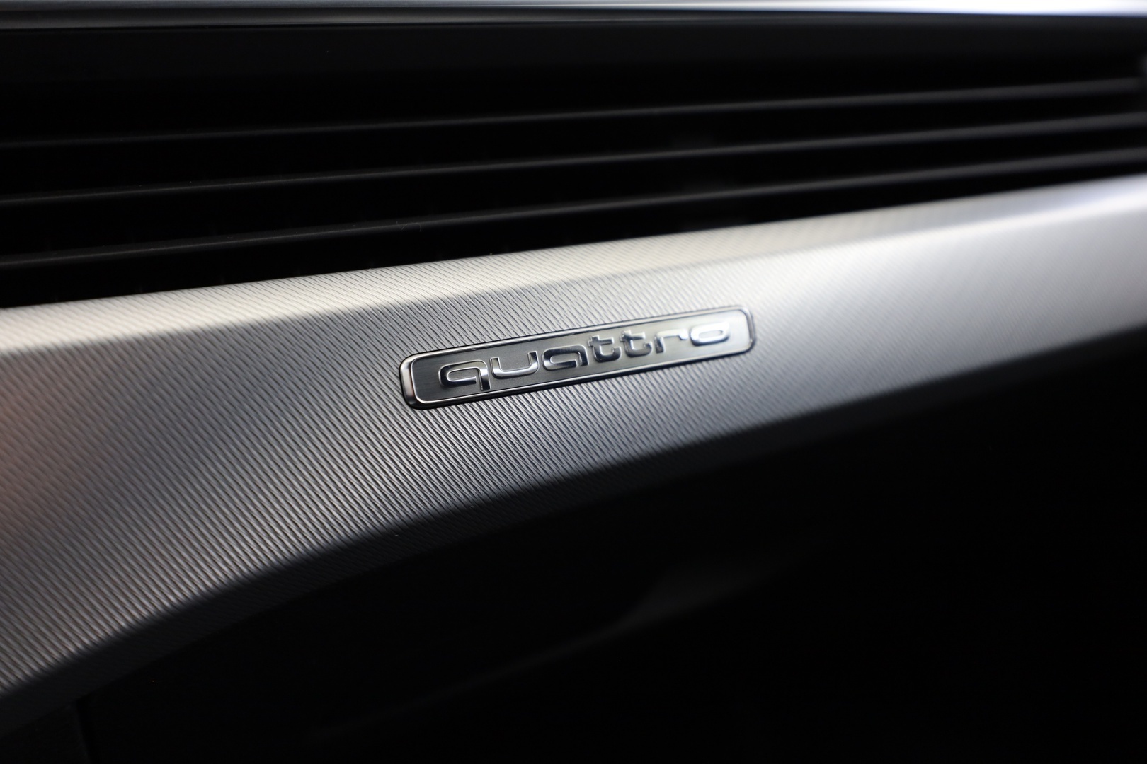 AUDI A4 38