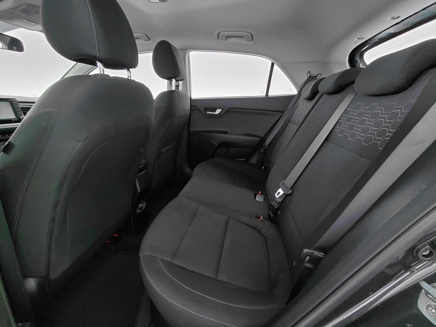 KIA Rio 19