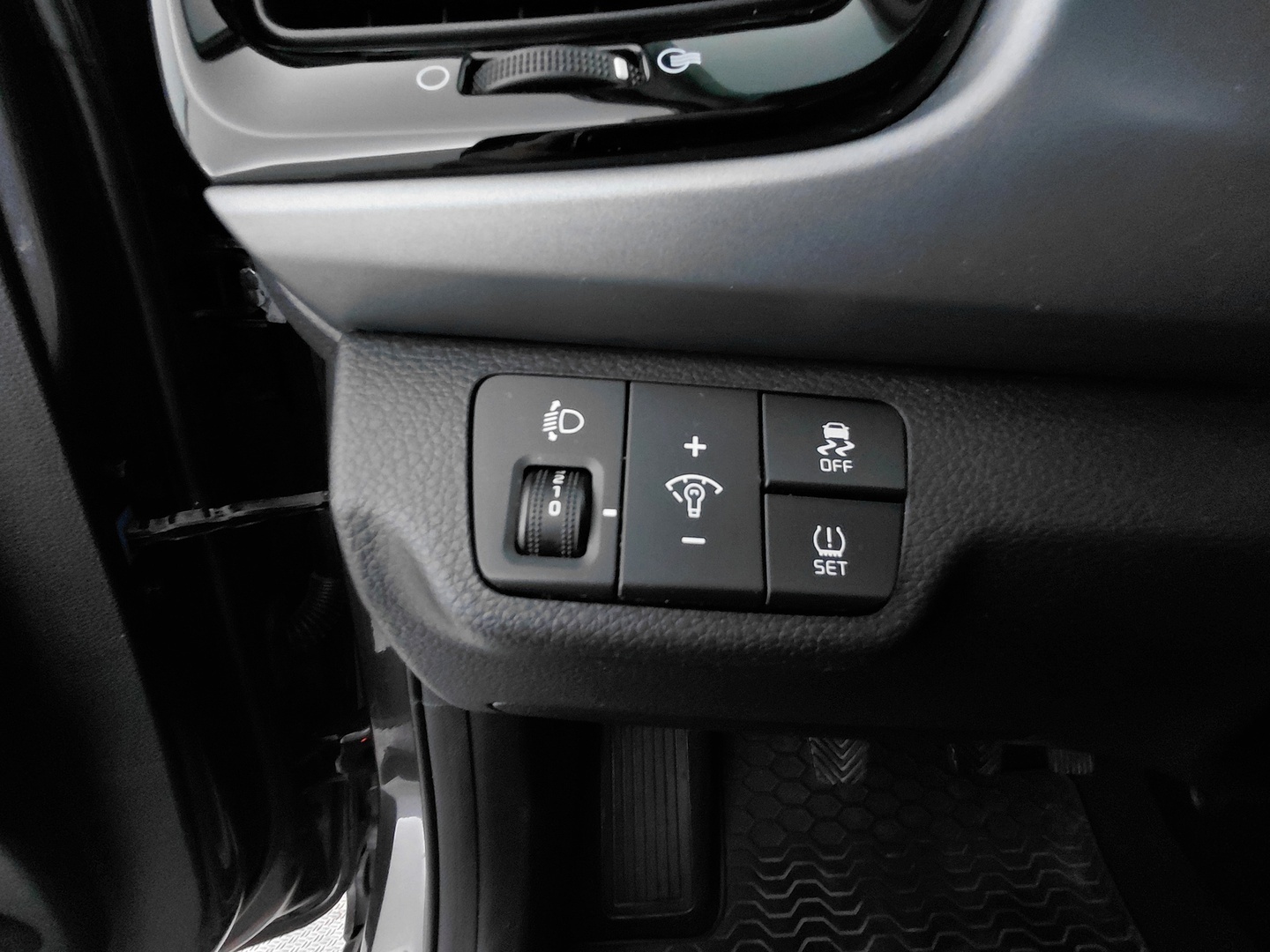 KIA Rio 27