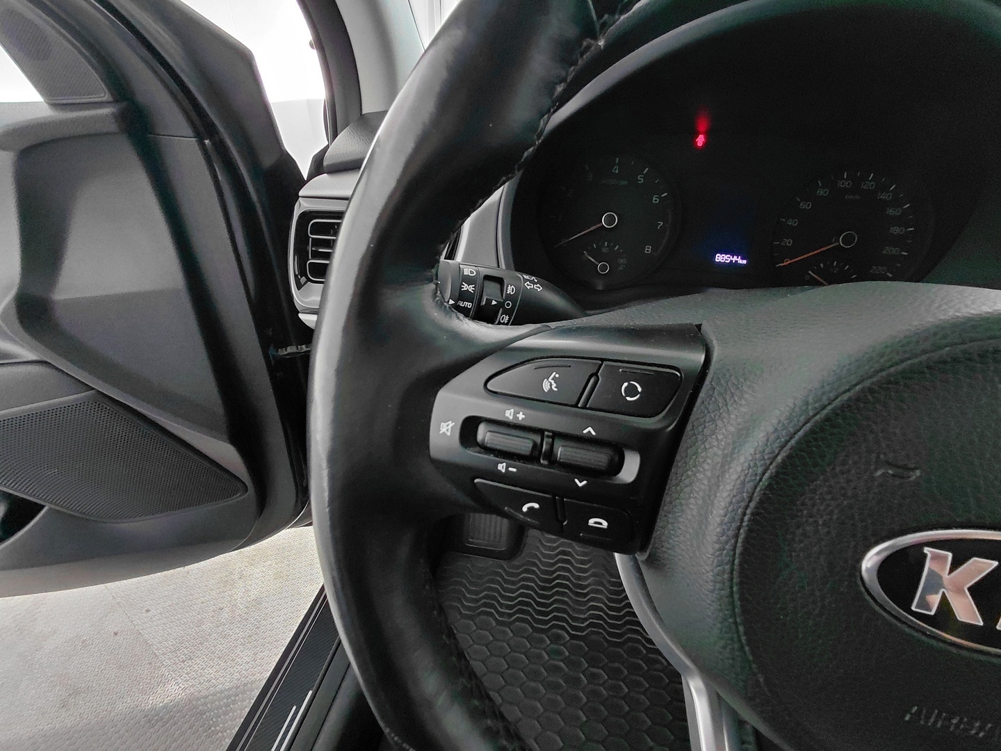 KIA Rio 28
