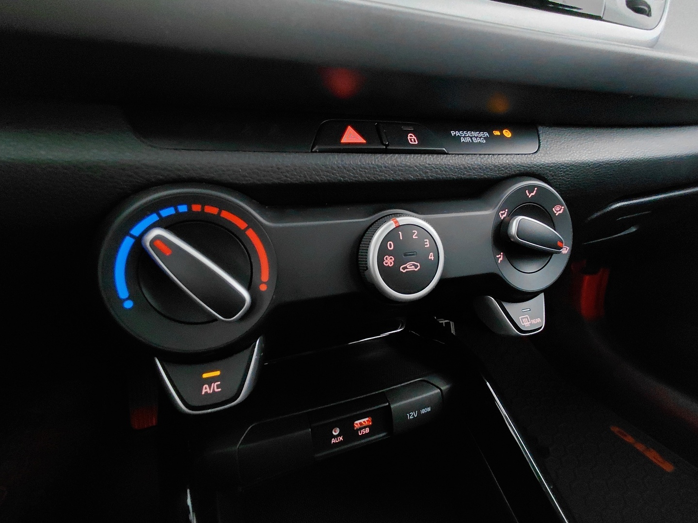 KIA Rio 34