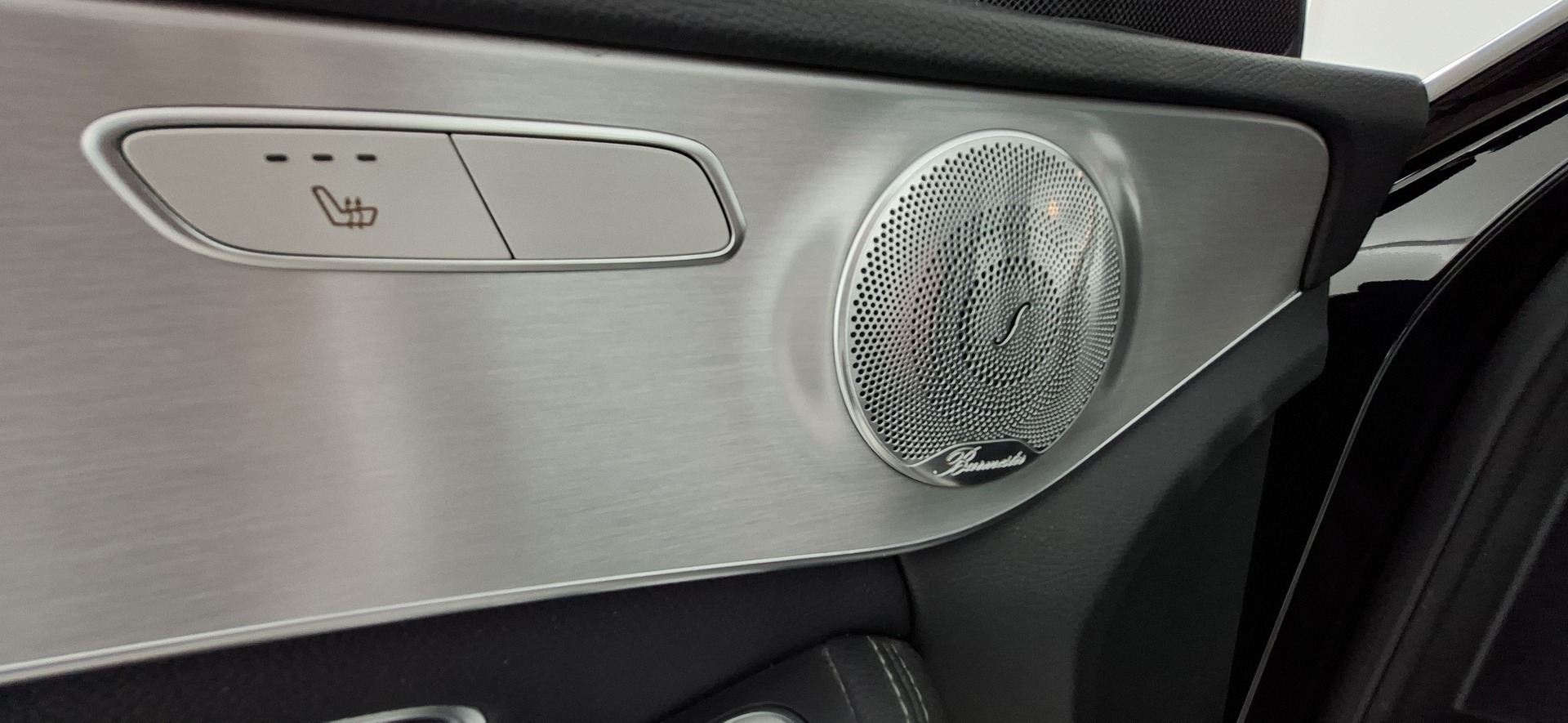 MERCEDES-BENZ C 16