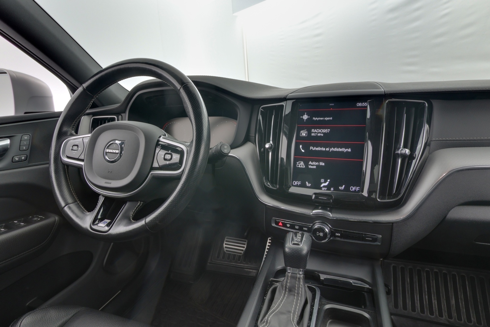 VOLVO XC60 11