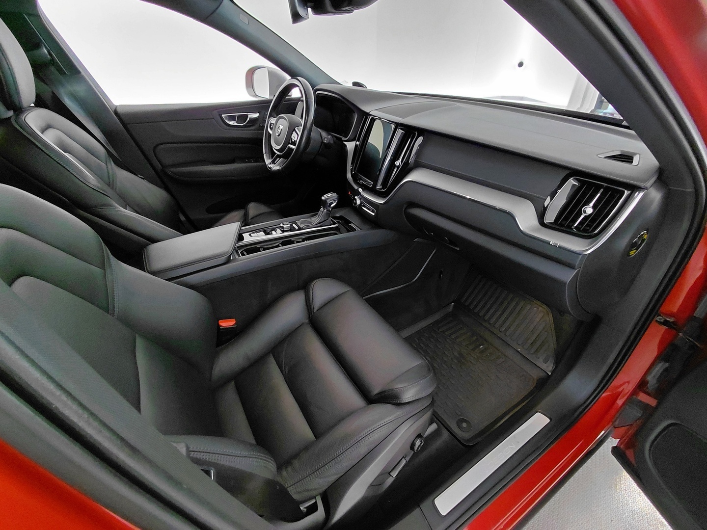 VOLVO XC60 16