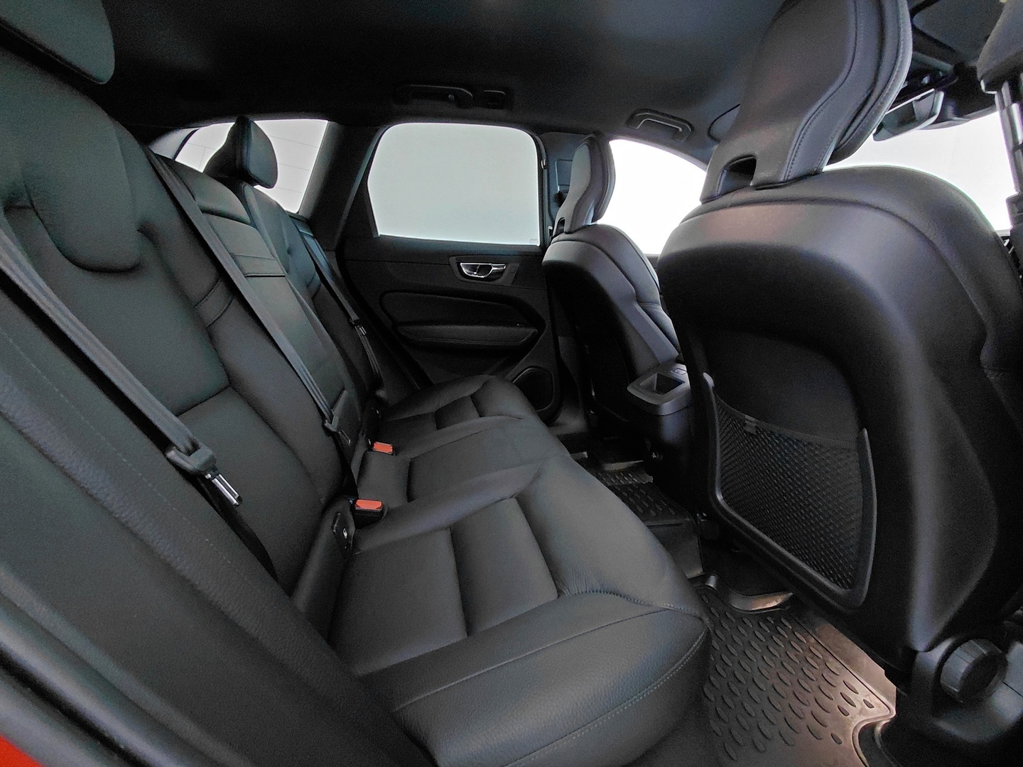VOLVO XC60 21