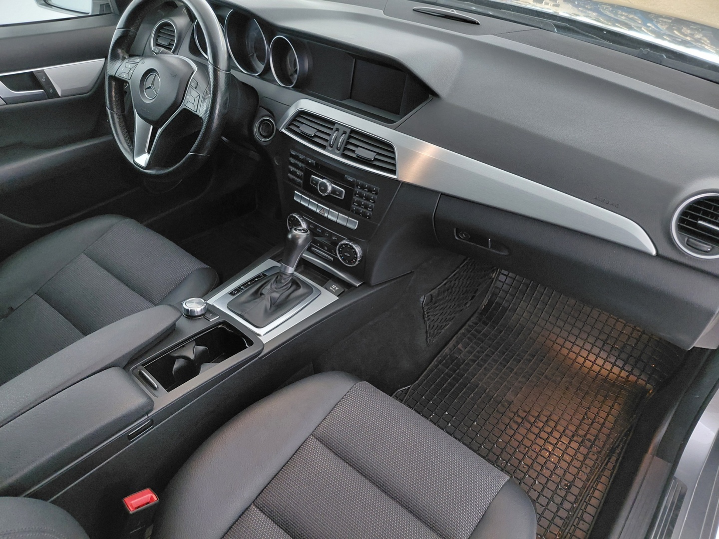 MERCEDES-BENZ C 20
