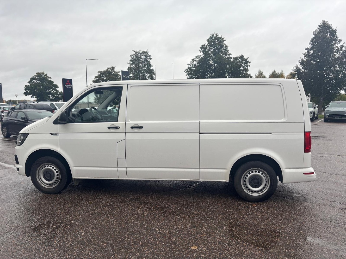 VOLKSWAGEN Transporter 3