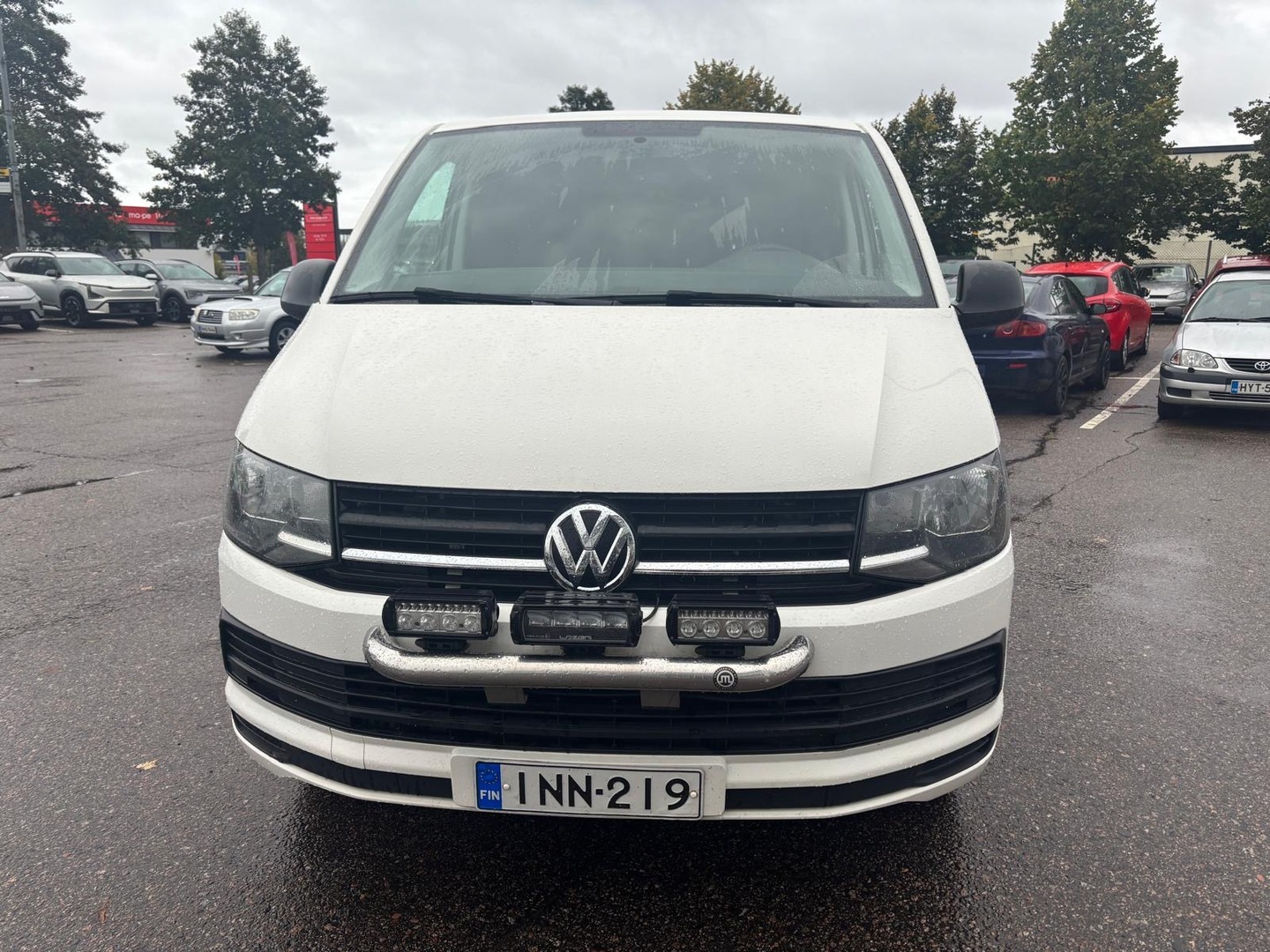 VOLKSWAGEN Transporter 4