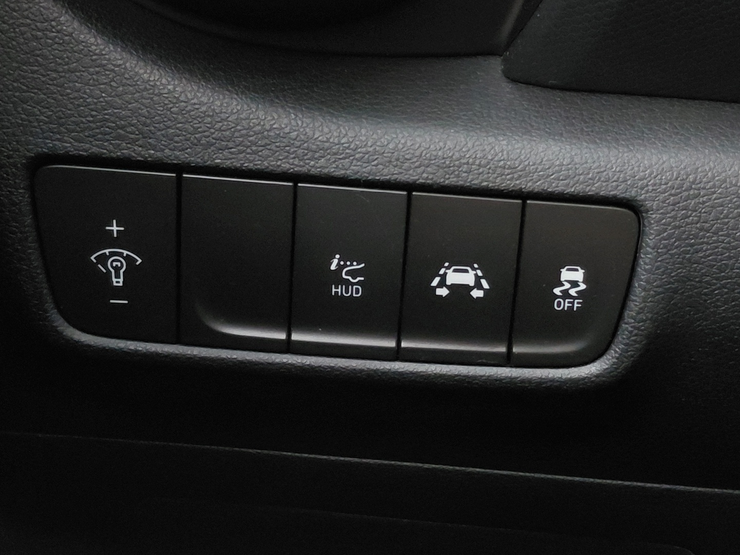 HYUNDAI KONA 22