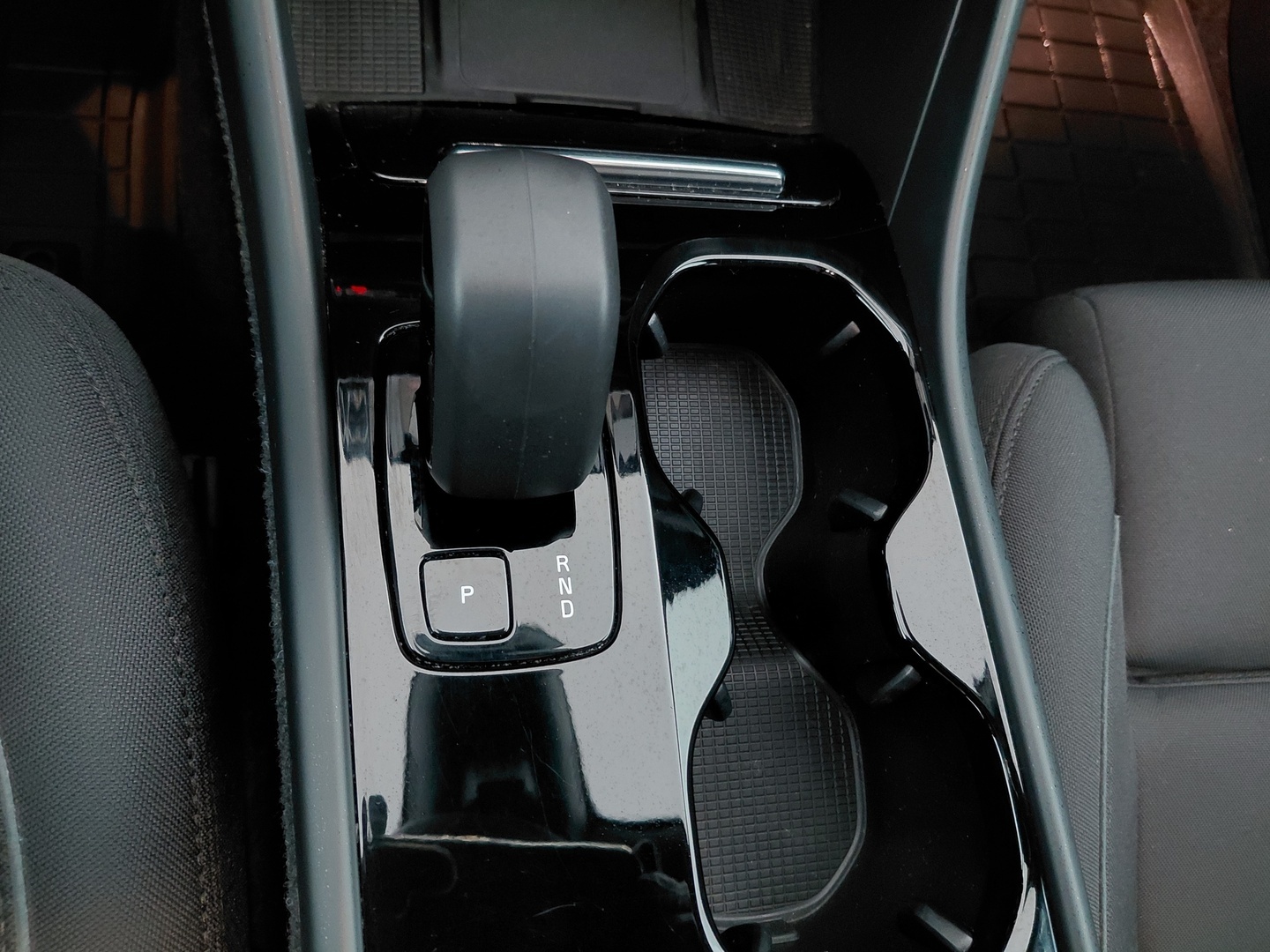 VOLVO C40 30