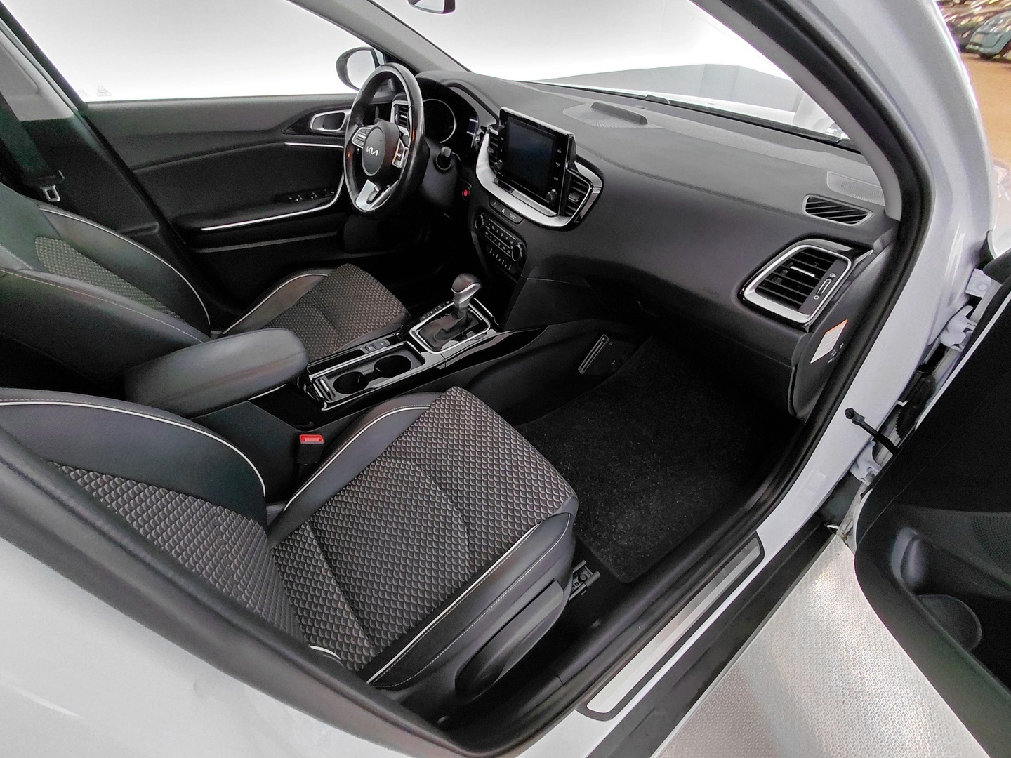 KIA XCeed 16