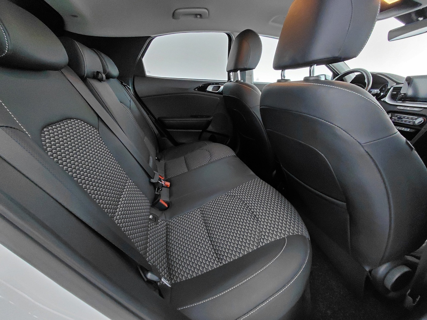 KIA XCeed 21