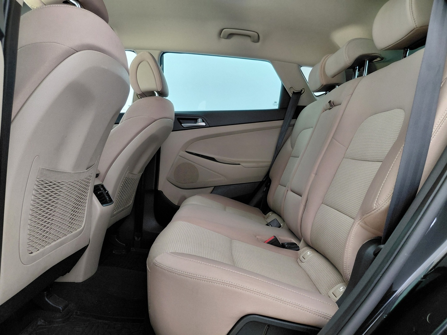 HYUNDAI Tucson 18