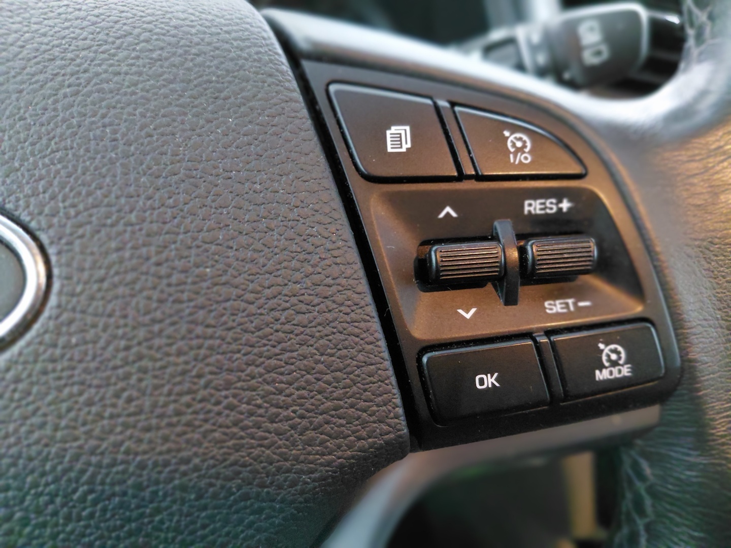 HYUNDAI Tucson 28