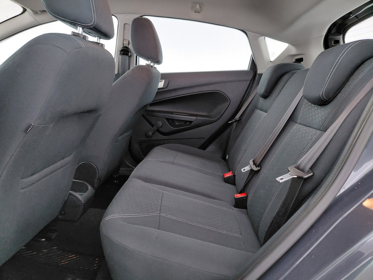 FORD Fiesta 18
