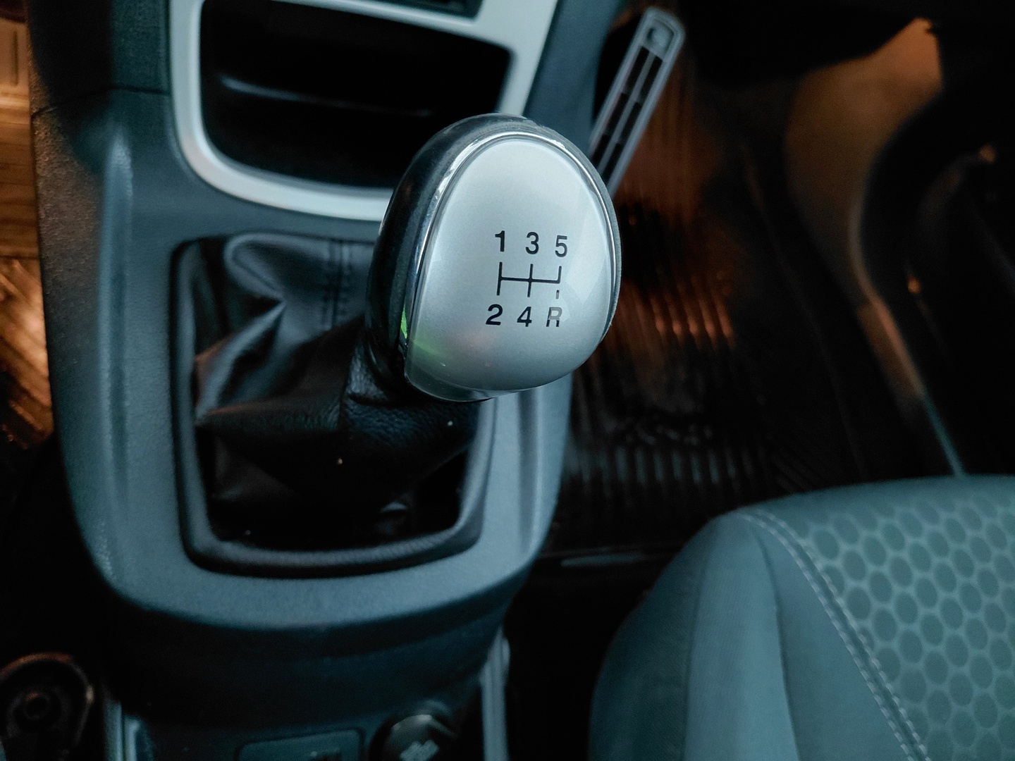 FORD Fiesta 32