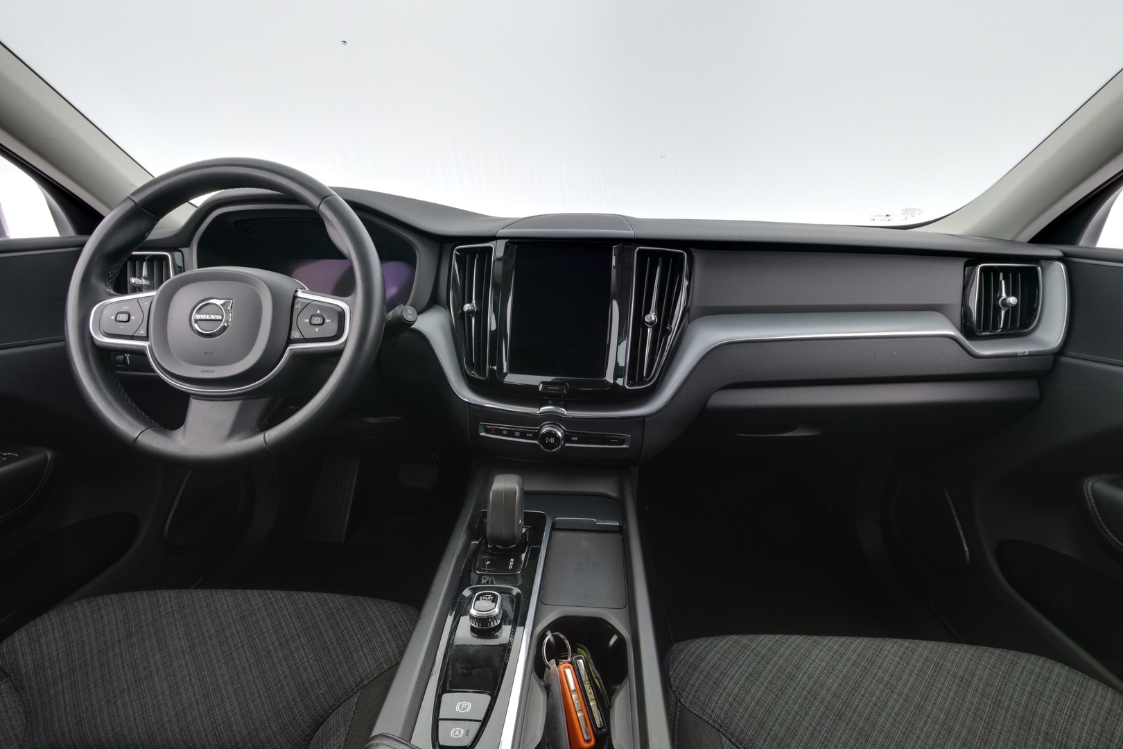 VOLVO XC60 10