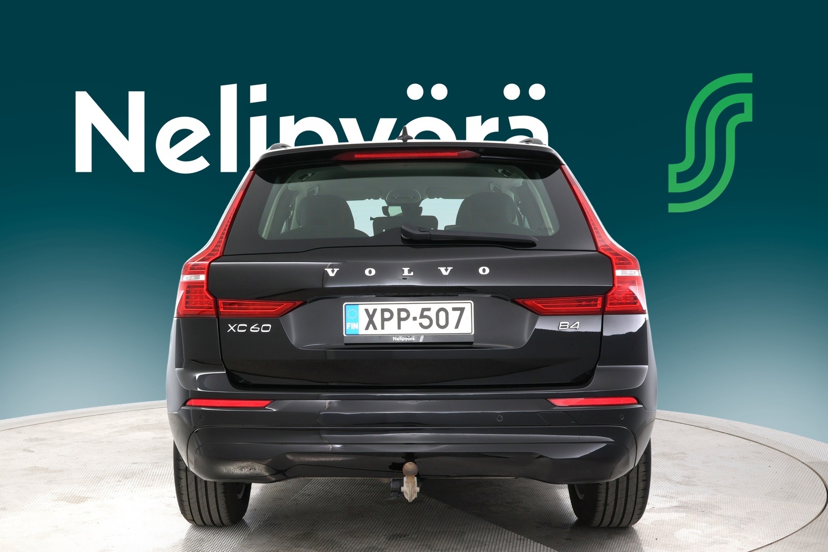 VOLVO XC60 7