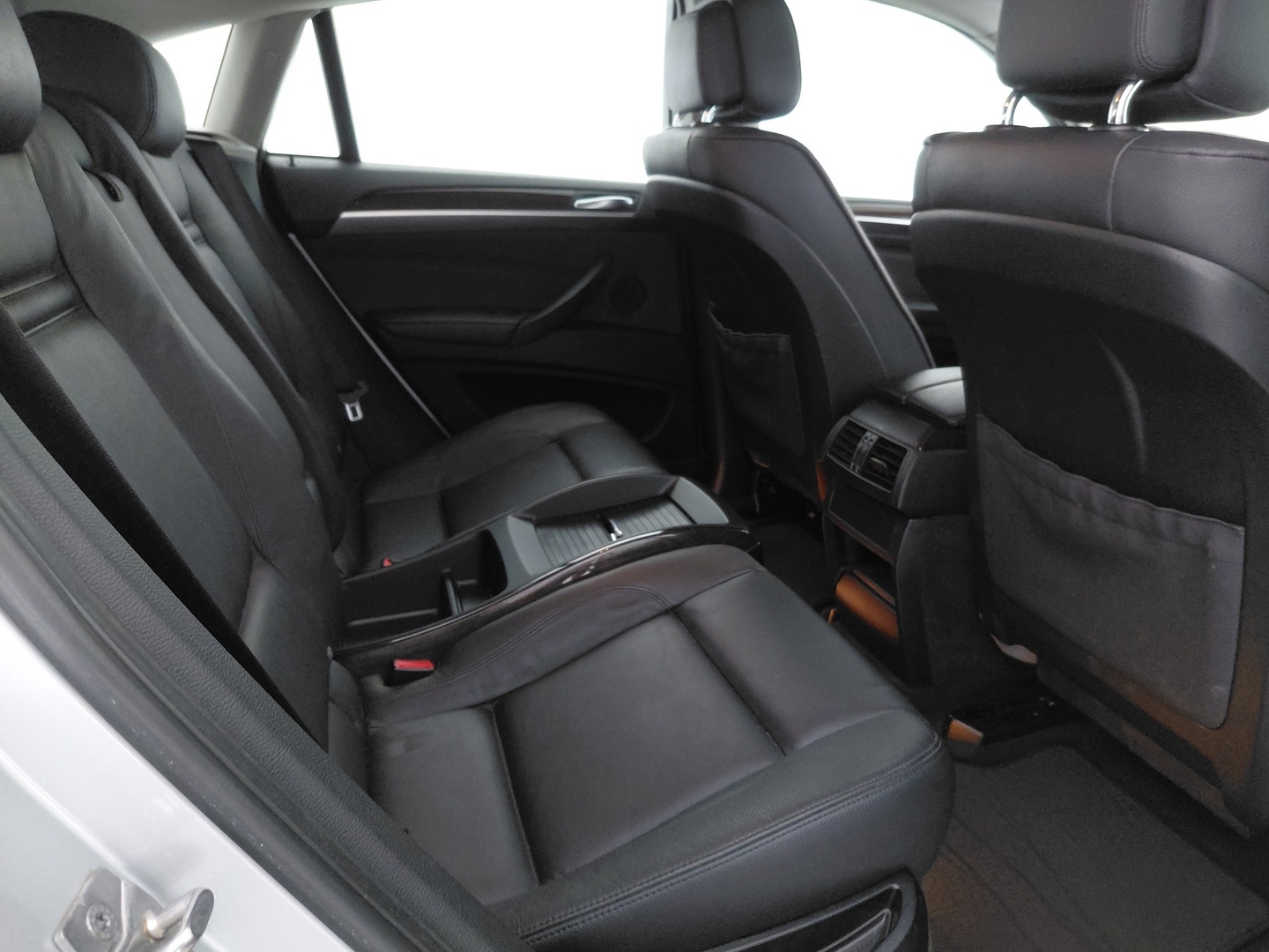 BMW X6 21
