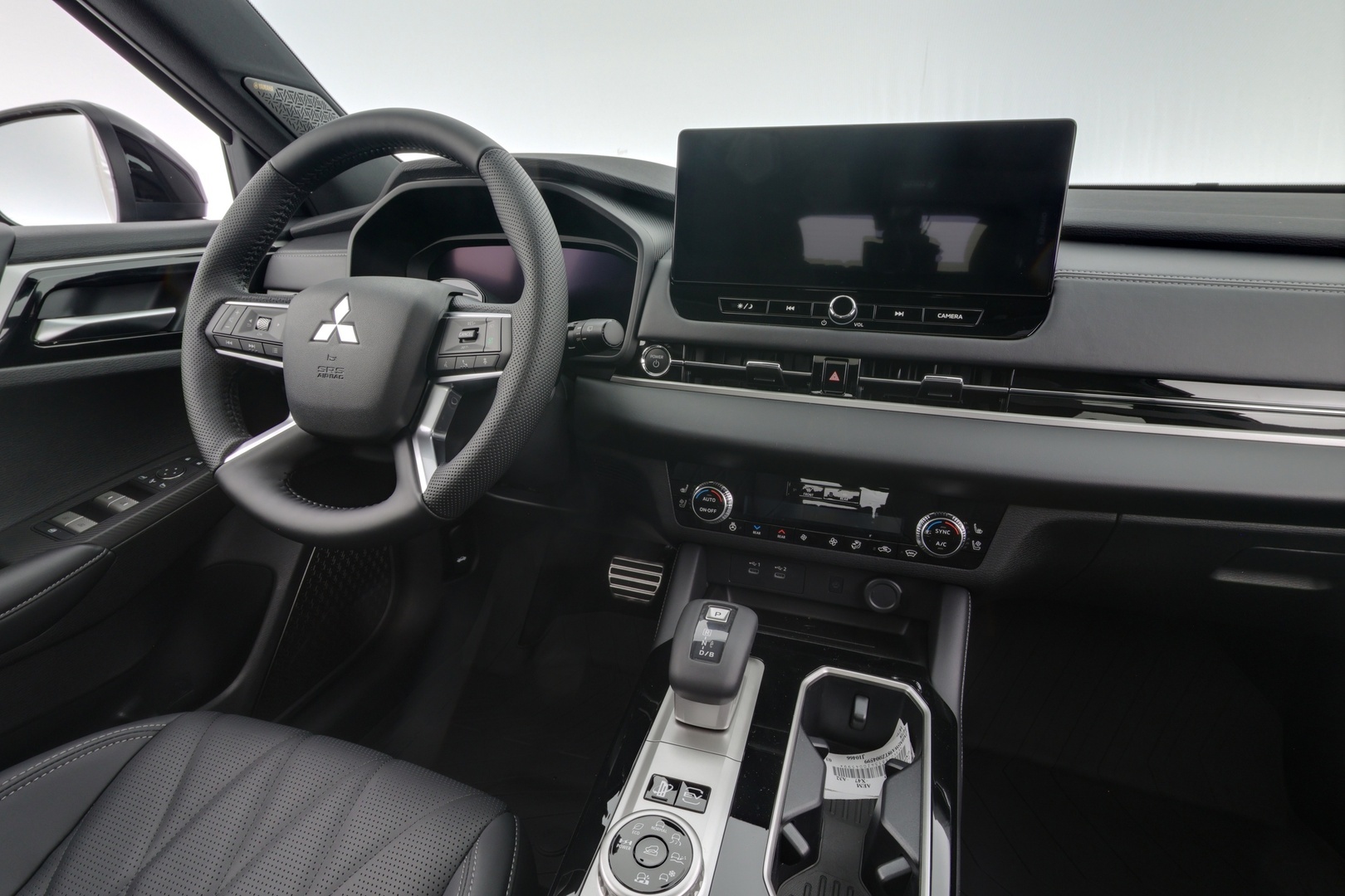 MITSUBISHI Outlander 11