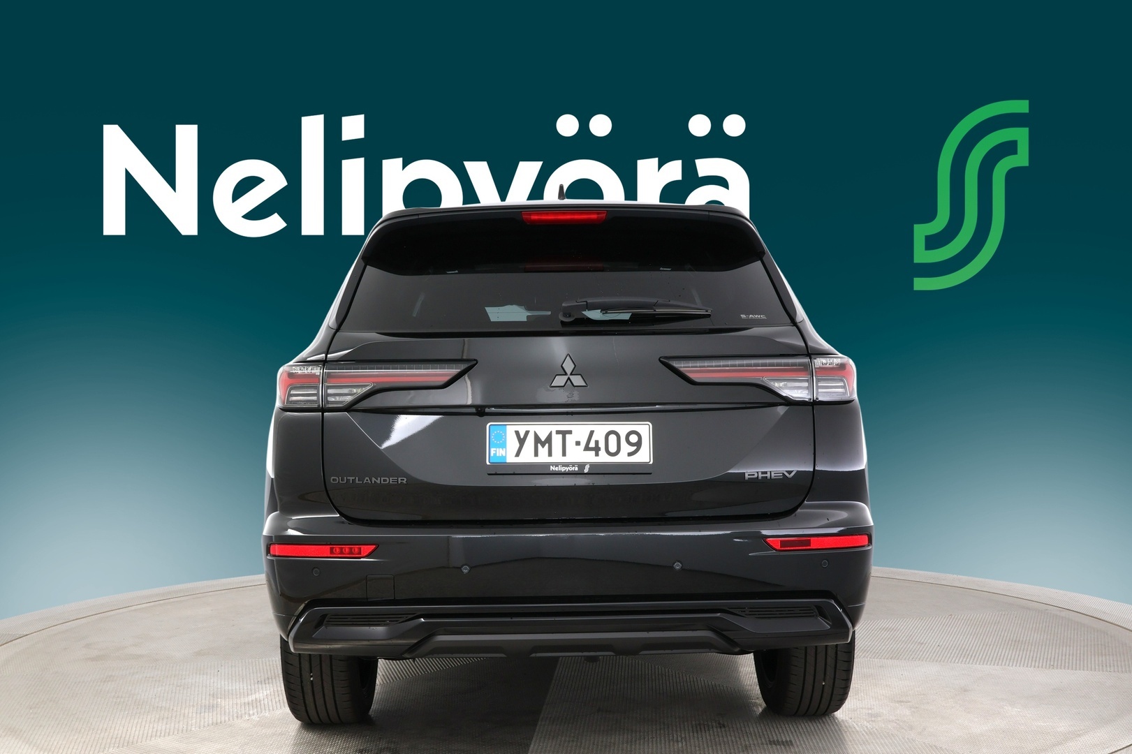 MITSUBISHI Outlander 7
