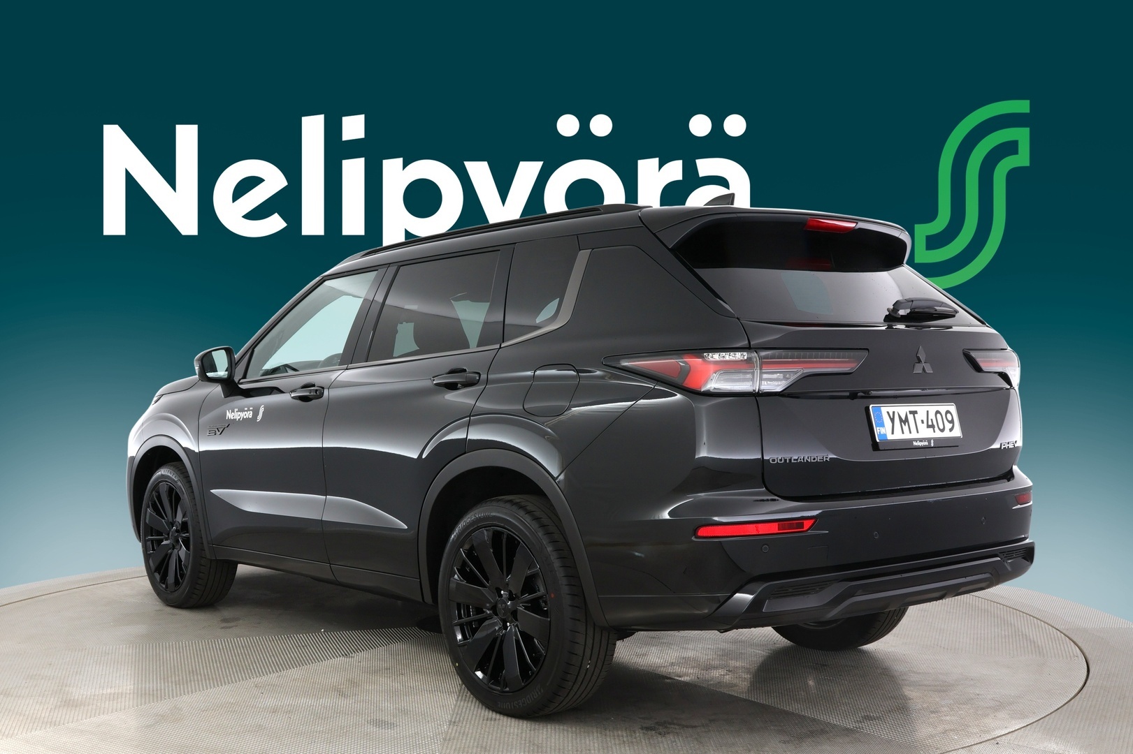 MITSUBISHI Outlander 8