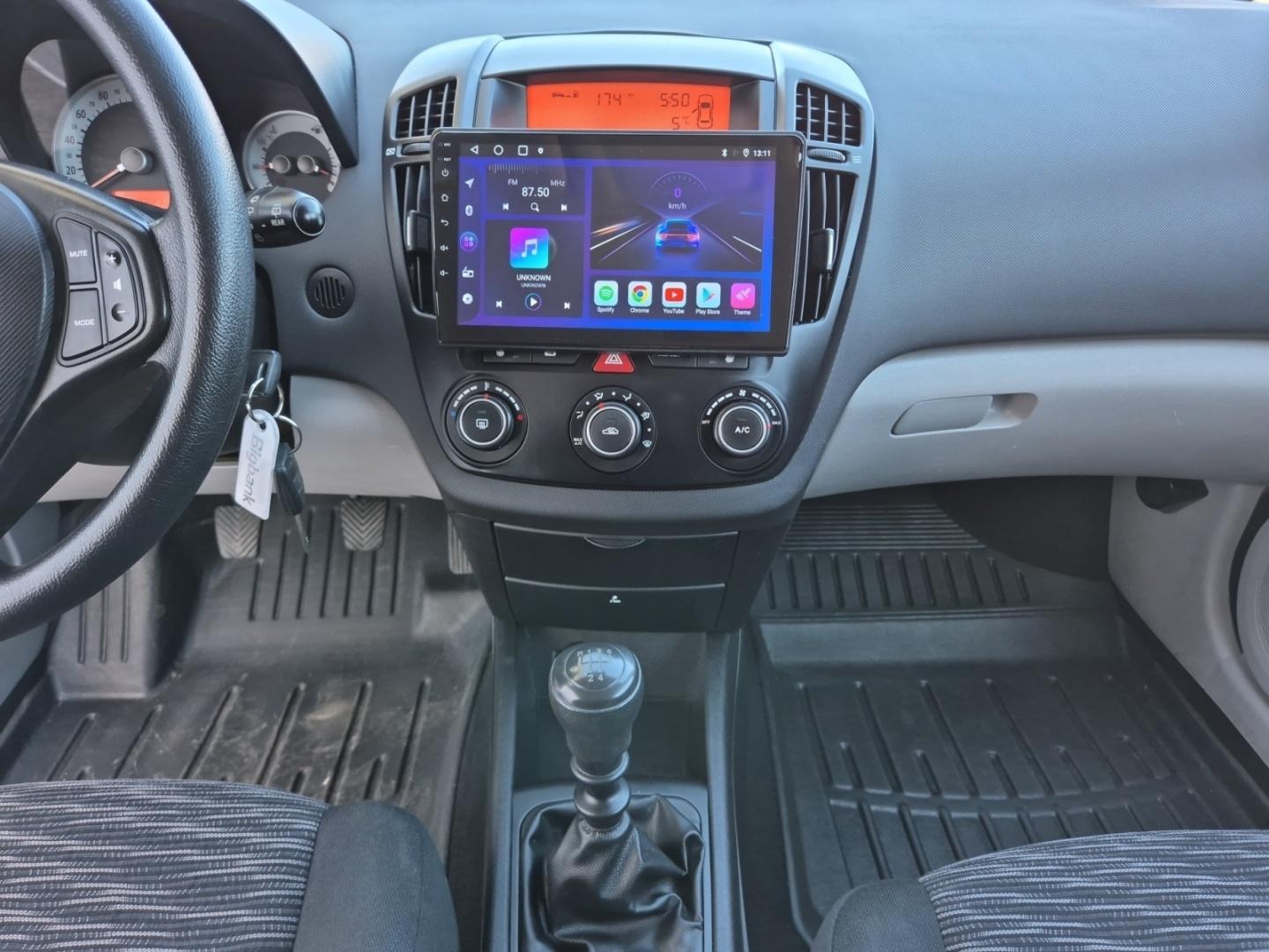 KIA Ceed 12