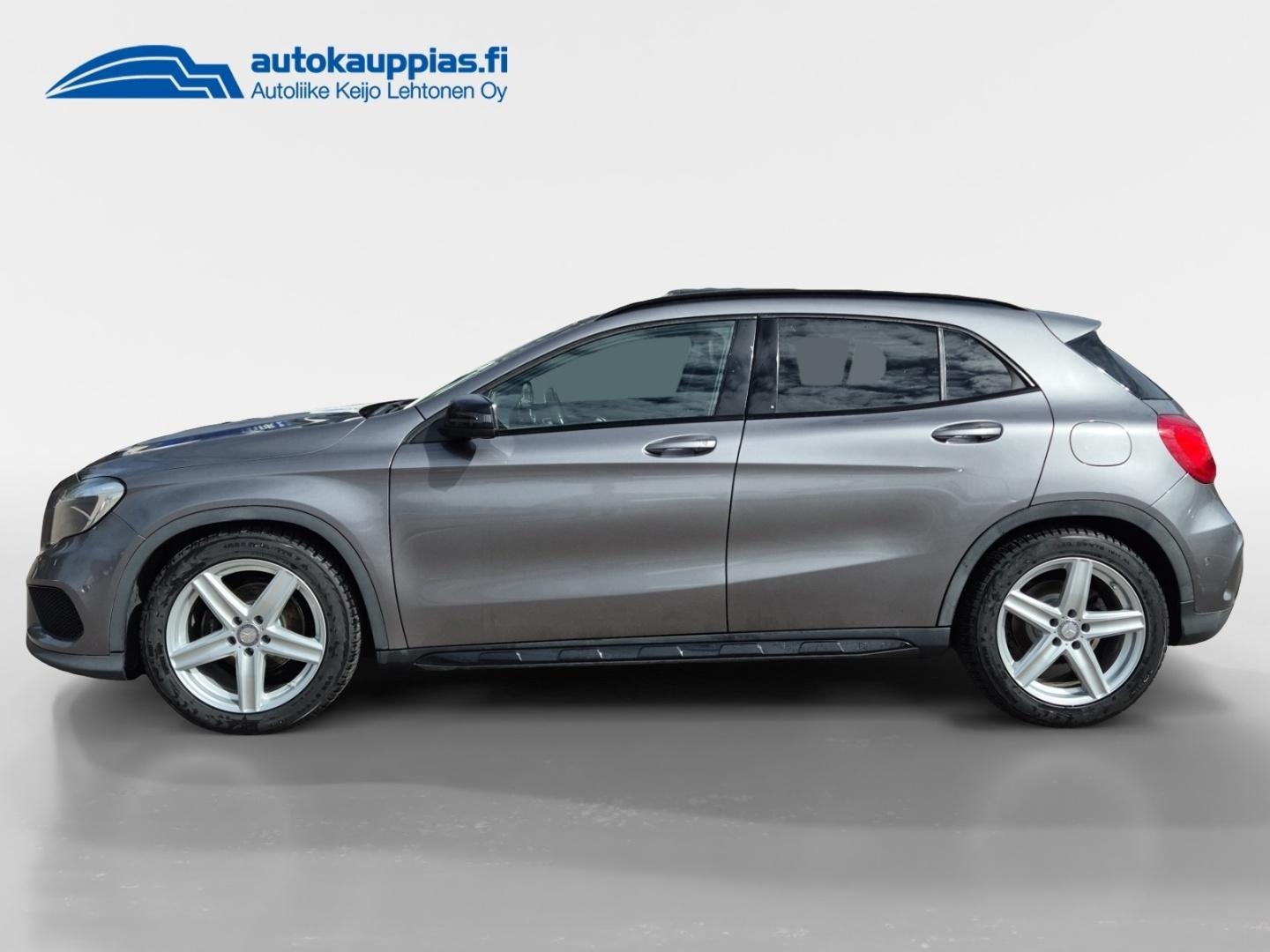 MERCEDES-BENZ GLA 2