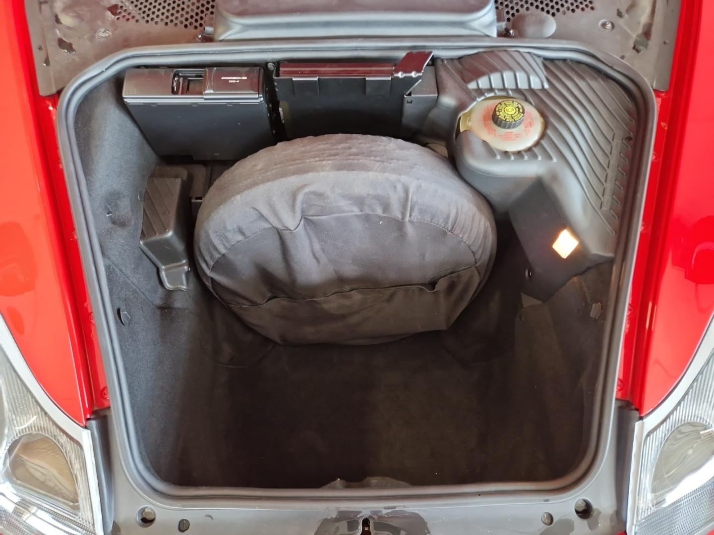 PORSCHE Boxster 2003