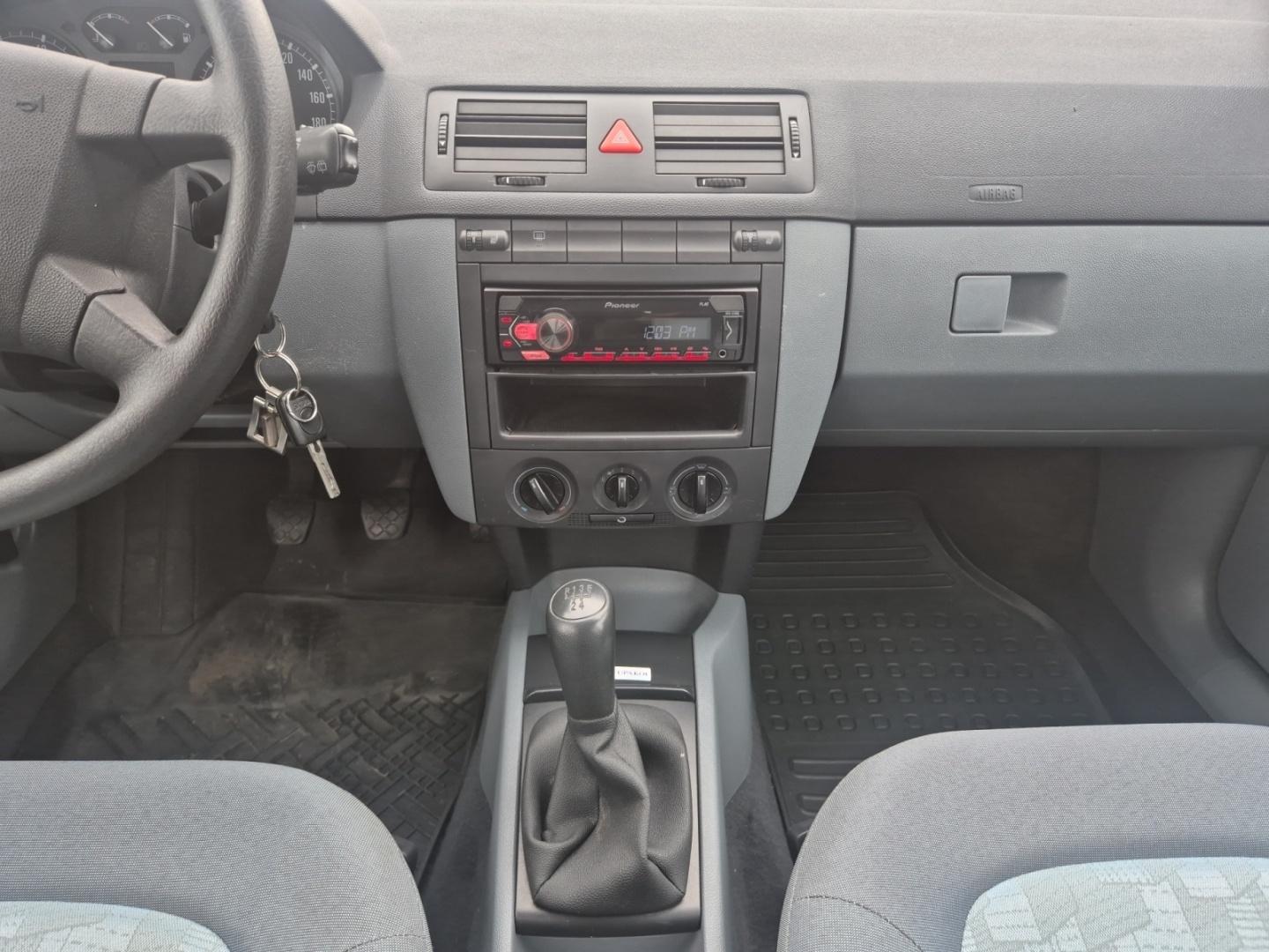 SKODA Fabia 12