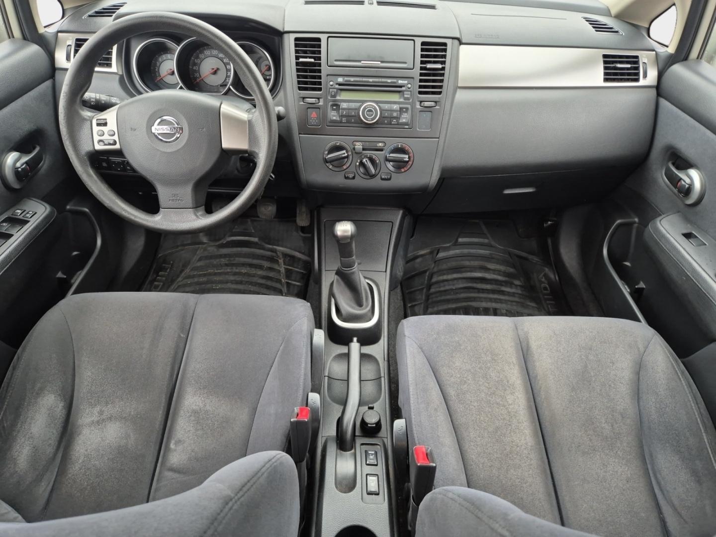 NISSAN Tiida 11