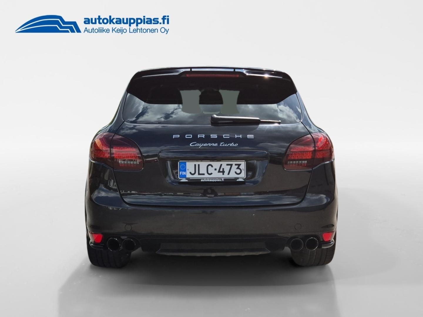 PORSCHE Cayenne 4