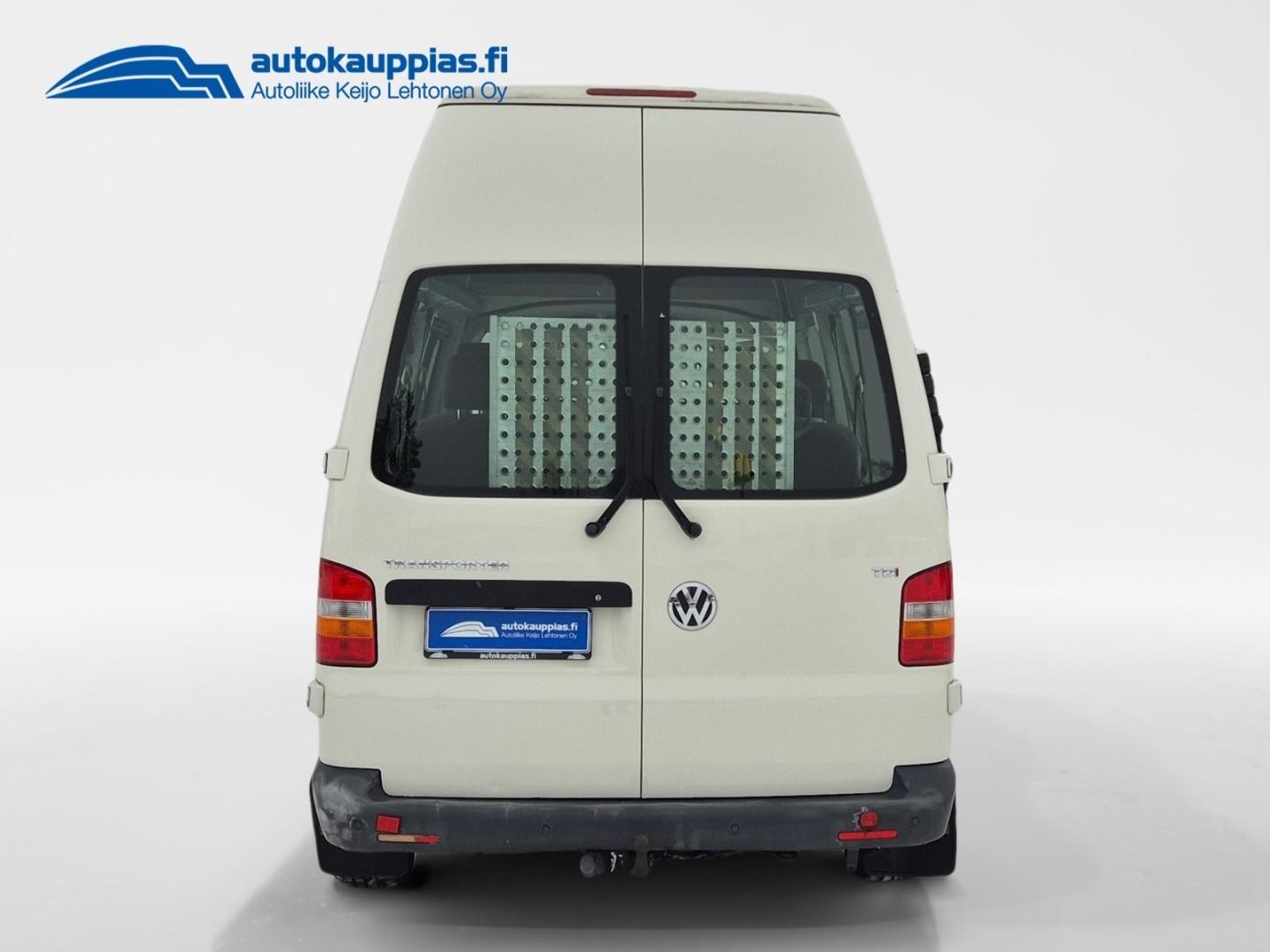 VOLKSWAGEN Caravelle 4