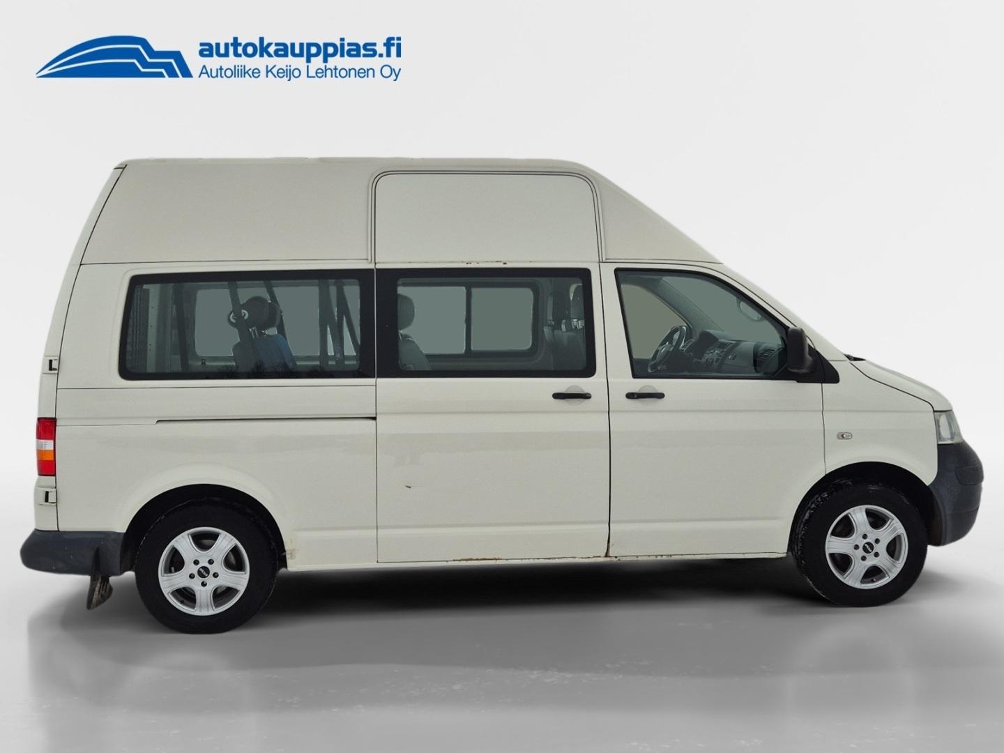 VOLKSWAGEN Caravelle 6