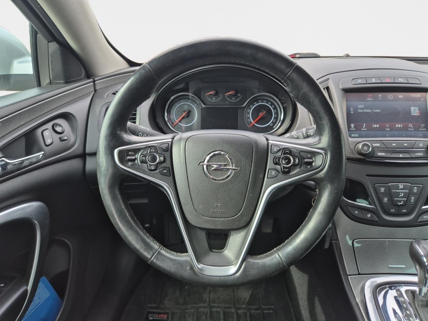 OPEL Insignia 13