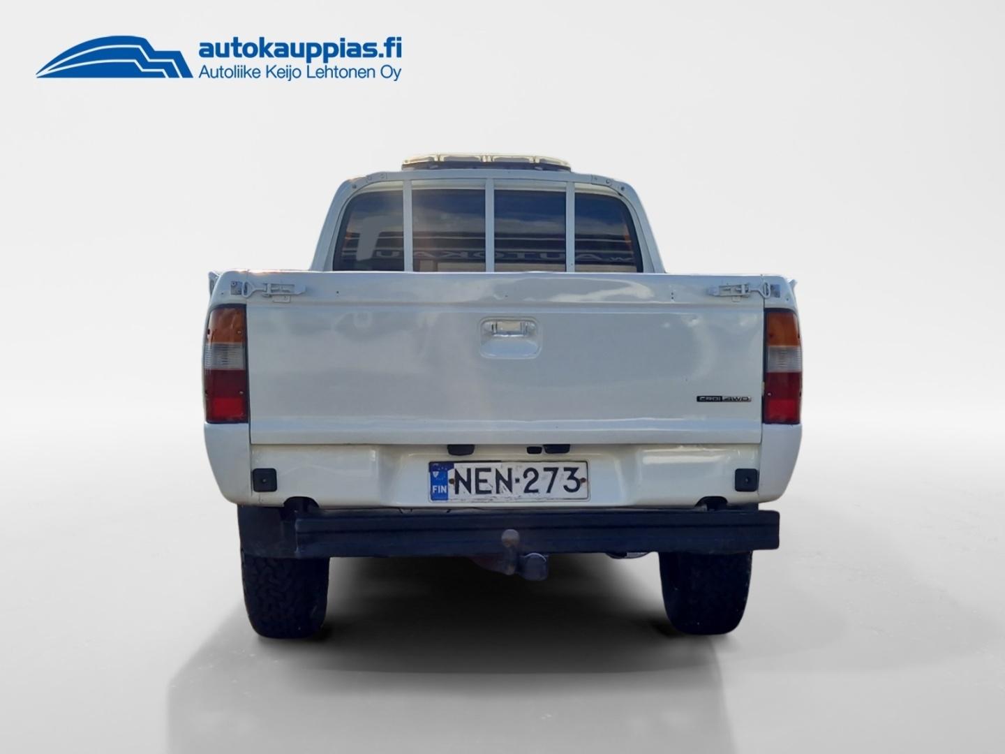 MAZDA B2500 2002